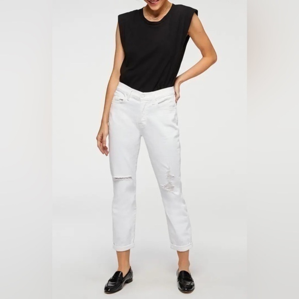 7 for all Mankind Josefina White Distressed High Waist Boyfriend Jeans Size 26
